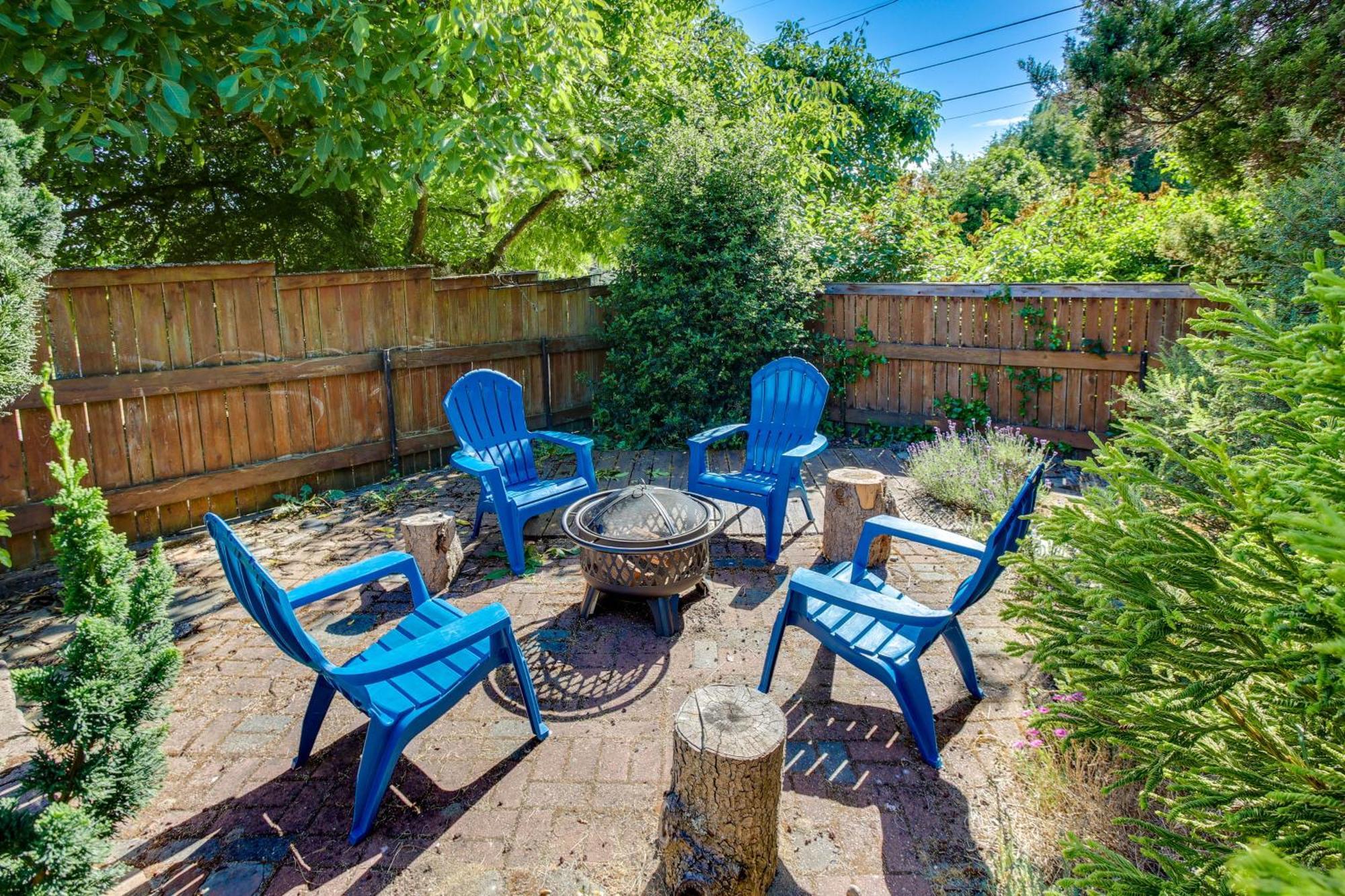 Updated Tacoma Home With Fire Pit! Eksteriør bilde